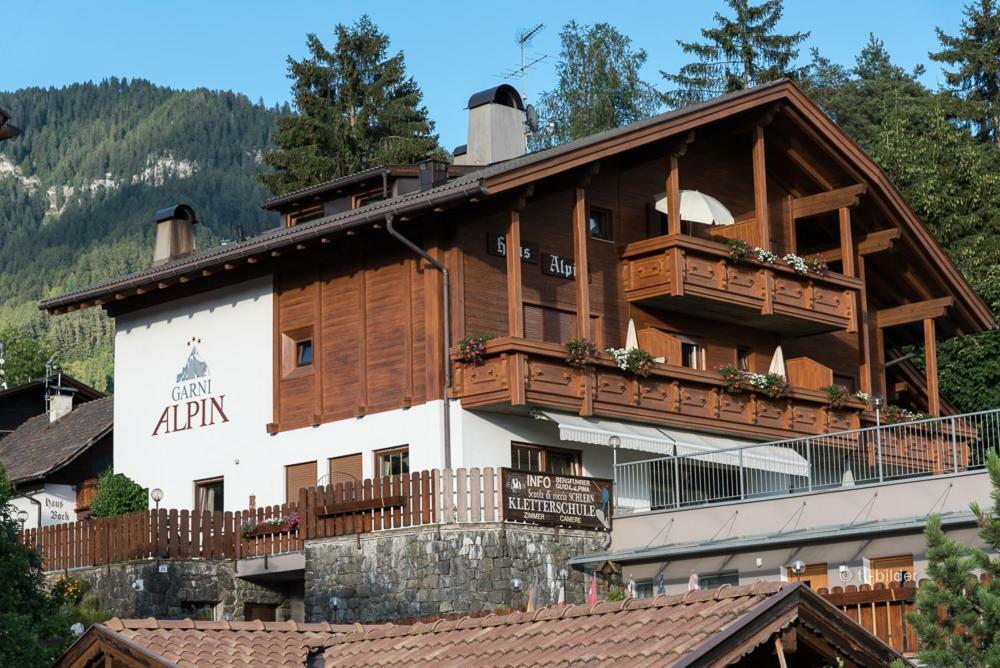 Garni Alpin Hotel Seis am Schlern Buitenkant foto